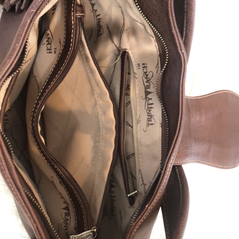 Trinity Ranch Fringe Purse - Picture 4 of 6